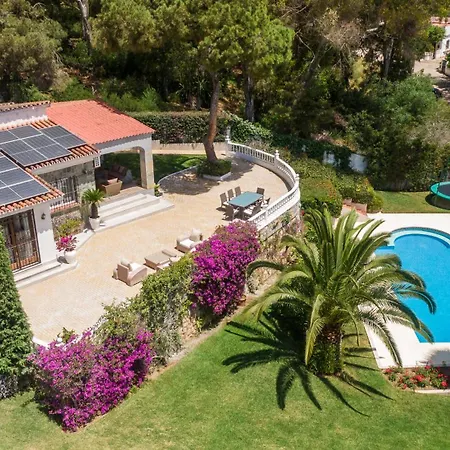 Villa In Elviria,