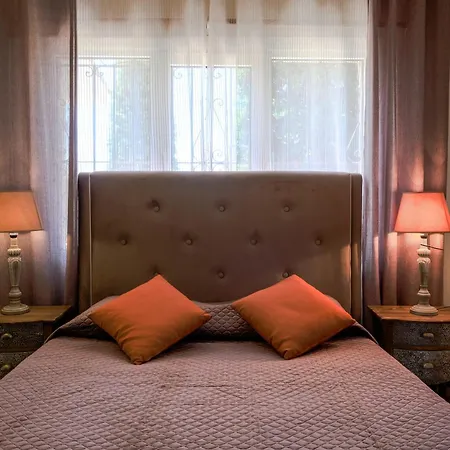 In Elviria, Villa Marbella