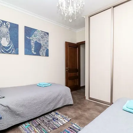 In Elviria, Villa Marbella